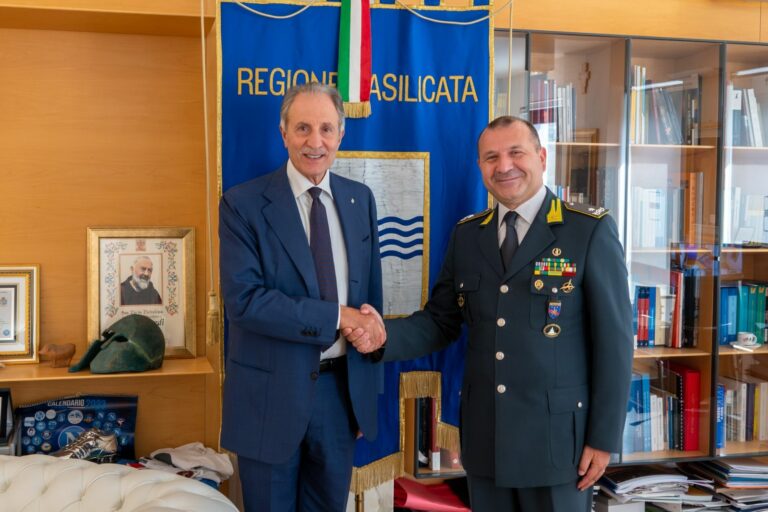 Bardi riceve il nuovo Comandante regionale della Guardia di Finanza della Basilicata