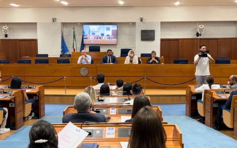 Studenti in Consiglio Campania, torna l’appuntamento con Lexstart