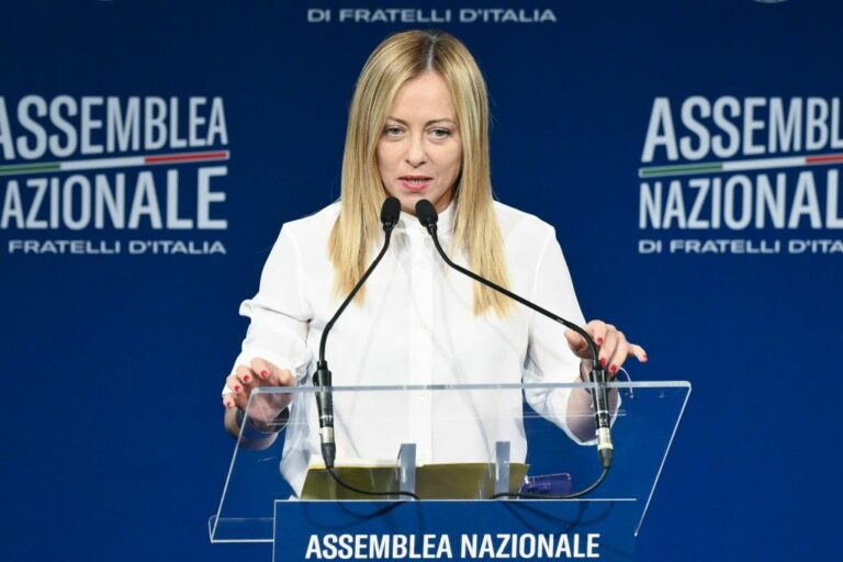 Meloni “Caivano diventi modello per tutte le ‘zone franche’ d’Italia”
