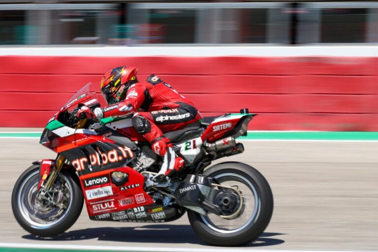 Pneumatici di gamma protagonisti nel sabato di Aragon