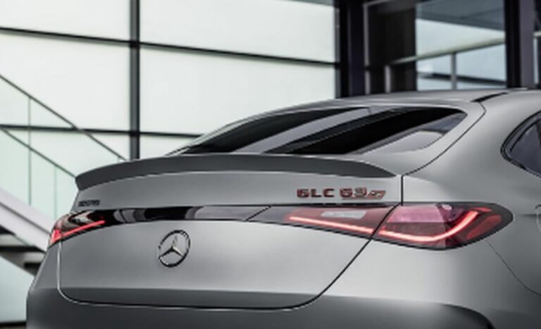 Nuova Mercedes-Amg GLC Coupè, il design incontra il dinamismo