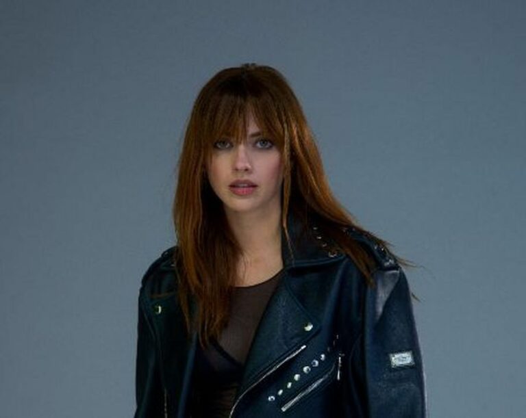 “Ragazza sola” di Annalisa guida la classifica airplay