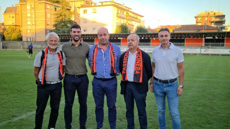 Il vicesindaco Tomaello alla presentazione della squadra del Mestre