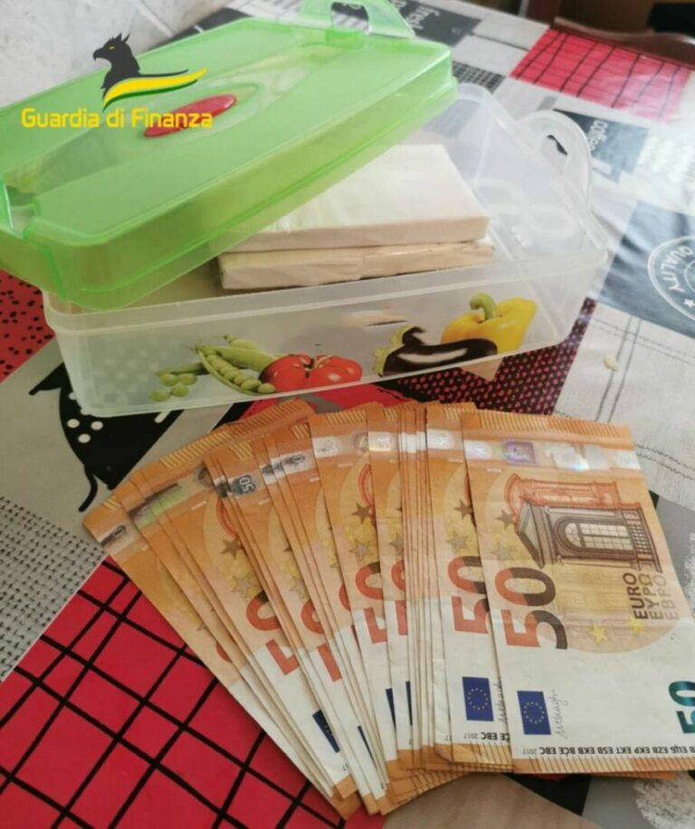 Frode fiscale nel Varesotto, 21 indagati e sequestrati beni per 3 mln