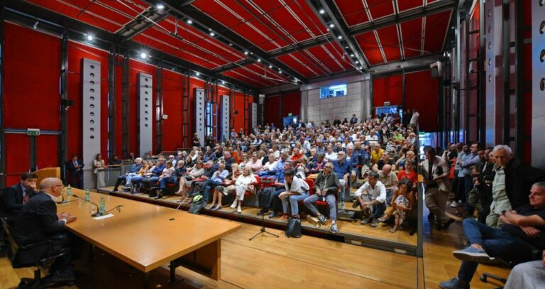 Cagliari, a Palazzo Cis dialogo tra Maurizio Pilloni e Renato Soru