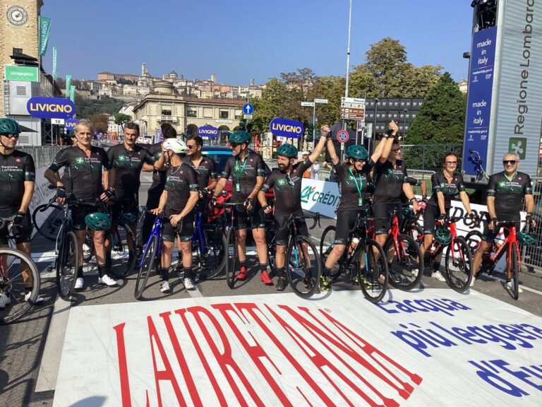 Mazzali in bici a Bergamo avvia il video-racconto “Lombardia Express”