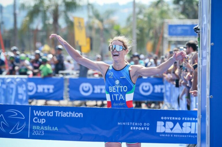 Triathlon, altro acuto azzurro in Cdm: Betto d’oro a Brasilia