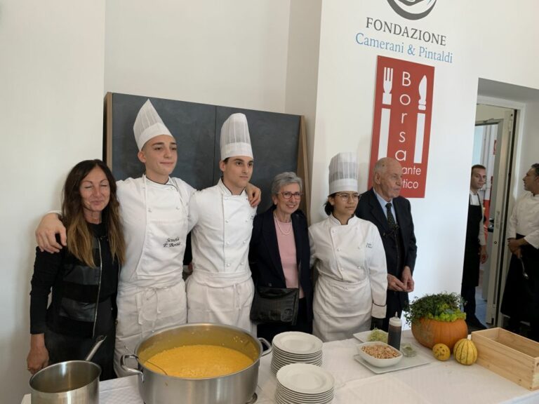 Monza, Fondazione Camerani & Pintaldi finanza laboratori scuola Borsa