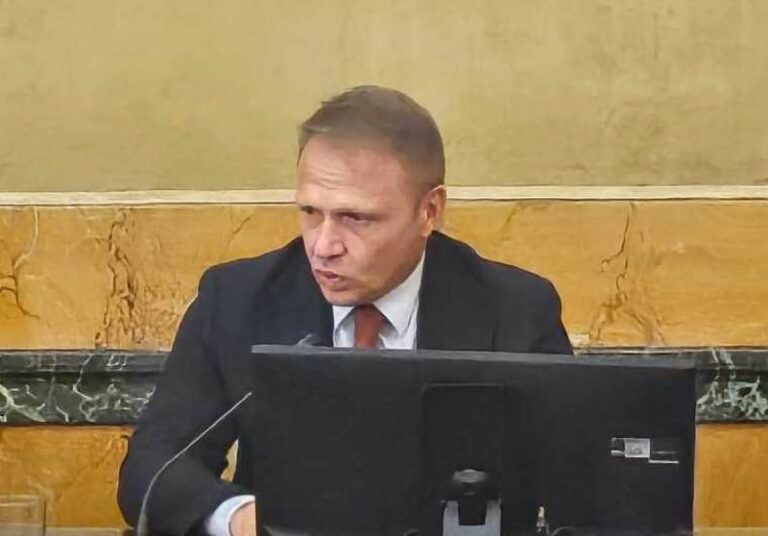 Anticipi Pac, Satta “Sardegna paga decisioni prese in passato”