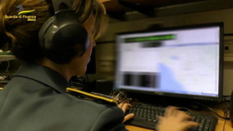 Milano, furto di auto e spaccio. Sgominata banda legata a ‘Ndrangheta