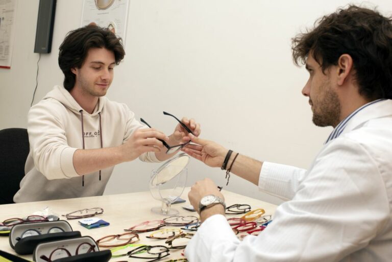 In Università Bicocca controllo della vista con “Uniforyoureyes”