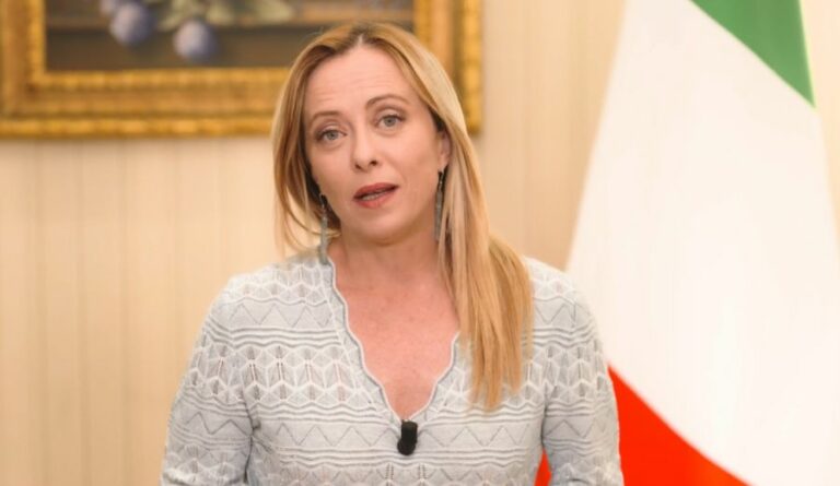 Meloni non va alla kermesse di Fdi “Anch’io sono un essere umano. Fiera di quello che abbiamo fatto”