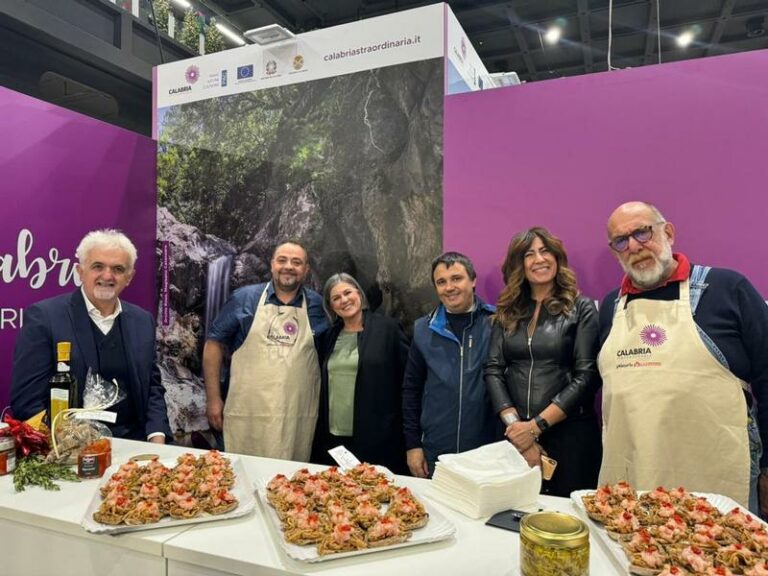 La Calabria protagonista a “Golosaria Milano”