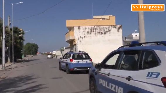 Controlli contro sfruttamento lavoro irregolare, 13 arresti