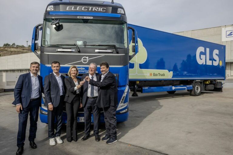 GLS Italia sceglie Volvo Trucks per suo primo veicolo elettrico pesante