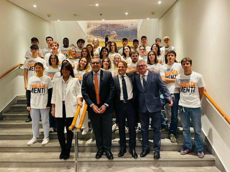 Orientamenti 2023, Toti “Dico ai giovani non scoraggiatevi”