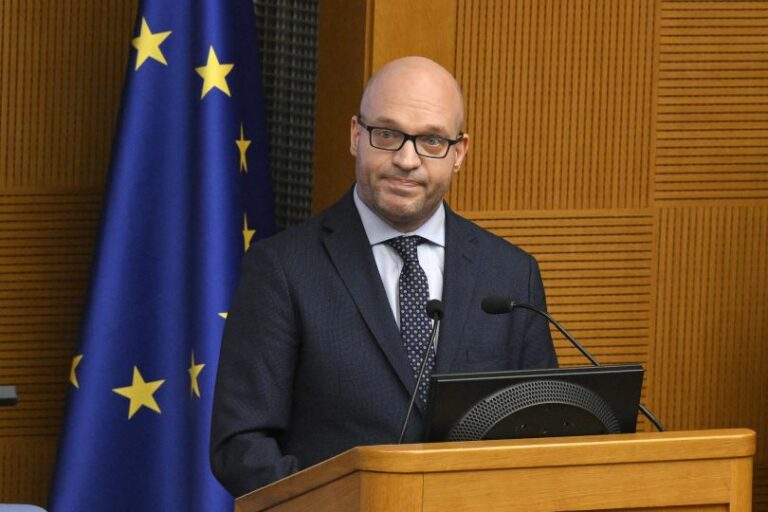Fontana “Allargamento Ue a Balcani occidentali è valore aggiunto”
