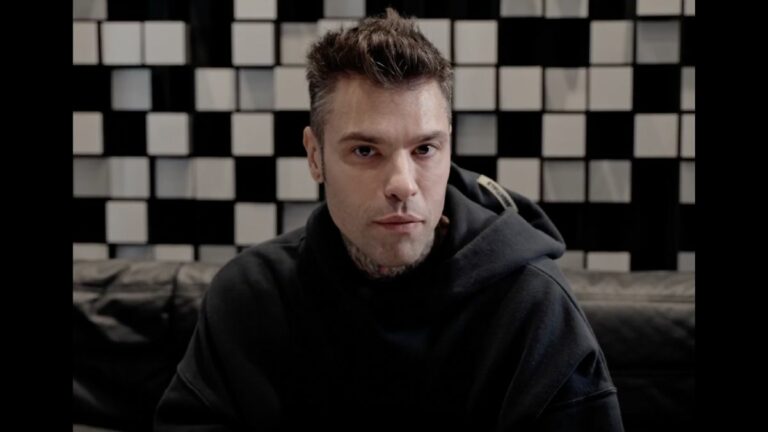 Fedez torna in Siae e lancia “Siae racconta”