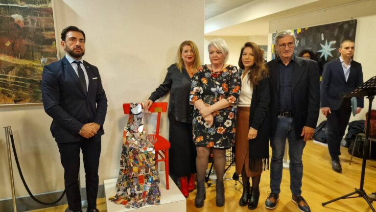 In Consiglio Liguria una sedia rossa in memoria di Giulia Cecchettin