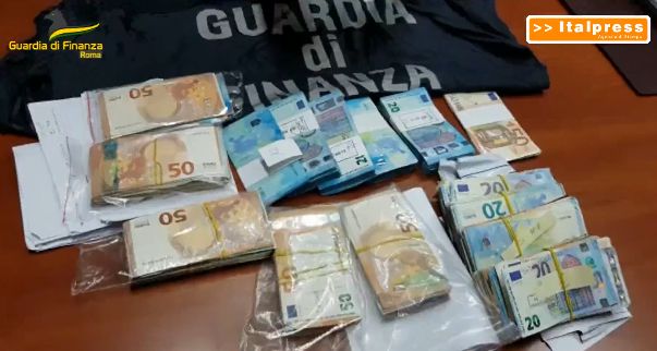 Usura e riciclaggio, 4 arresti e sequestri tra Roma e Napoli