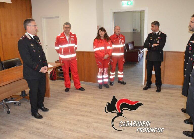 Frosinone, consegna attestati a Carabinieri addetti al “primo soccorso”
