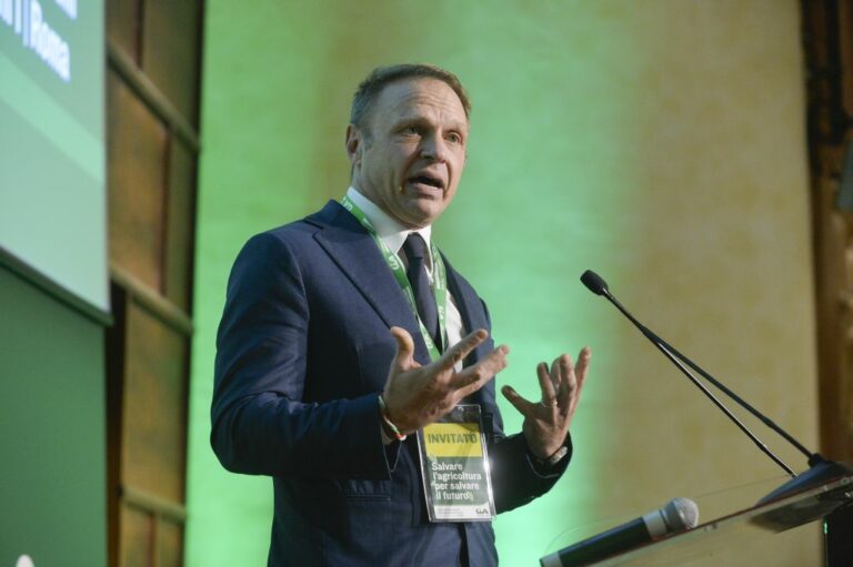 Lollobrigida “Sul treno solo polemiche pretestuose, ho fatto mio dovere”