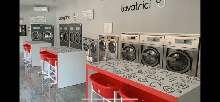 Milano, numeri da record per le lavanderie self-service
