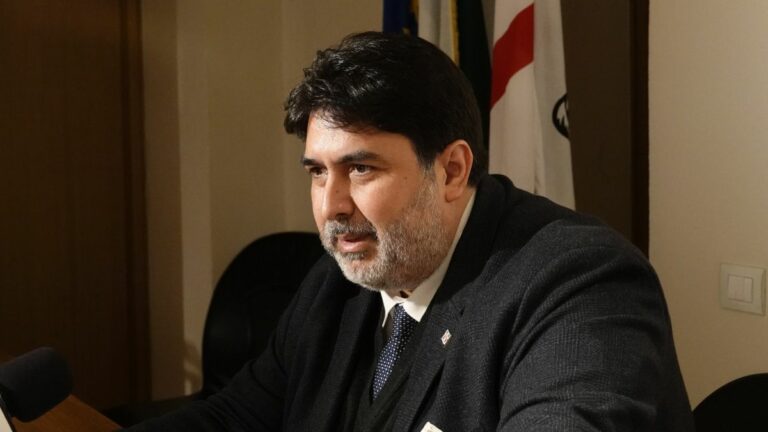 Solinas rilancia candidatura “Critici? Minoranza rumorosa”