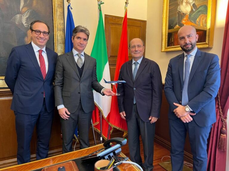 Schifani incontra Dg Ita “Più voli e agevolazioni a giovani in Sicilia”