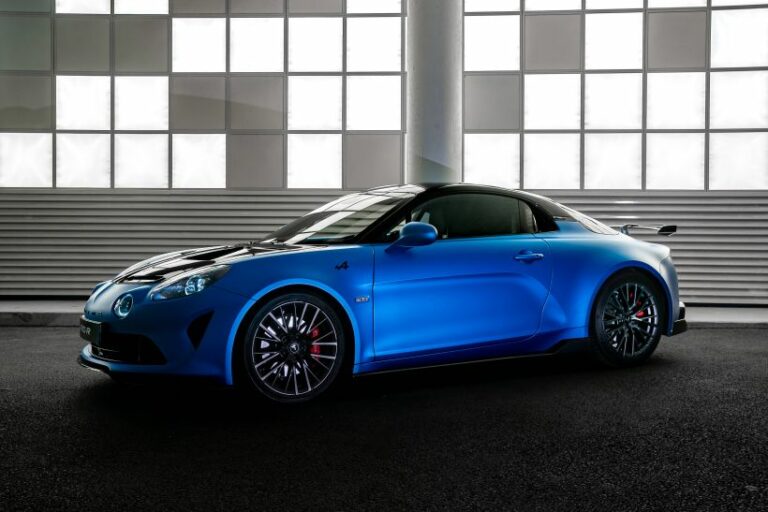 Alpine presenta la gamma A110 per il 2024