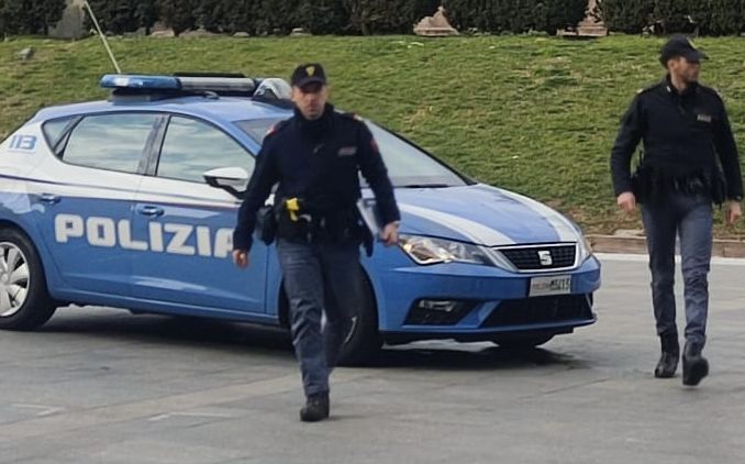 Donna sequestrata liberata dalla polizia a Monza, arrestati gli autori