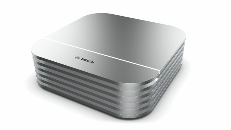 Bosch, in un unico chip funzioni infotainment e assistenza alla guida