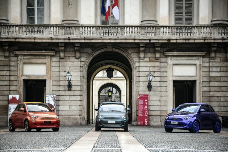 Asta da 1,2 milioni di dollari per tre Fiat 500 griffate