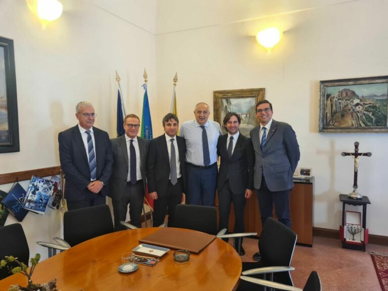Ferrandelli e Canto entrano in maggioranza al Comune di Palermo