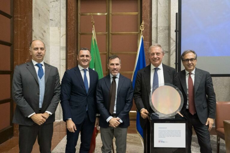 Tim presenta il microchip made in Italy per la cybersicurezza