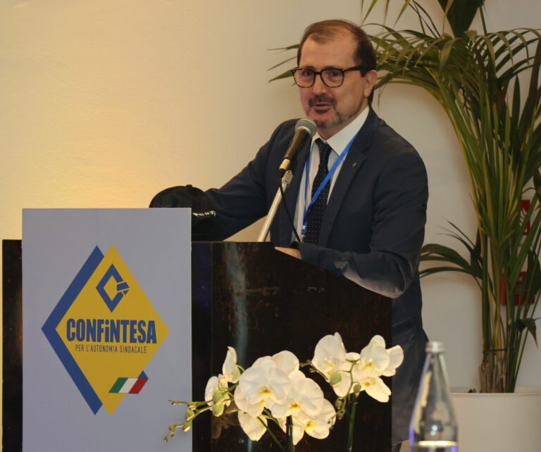 Confintesa “La contrattazione collettiva modello da ricostruire”