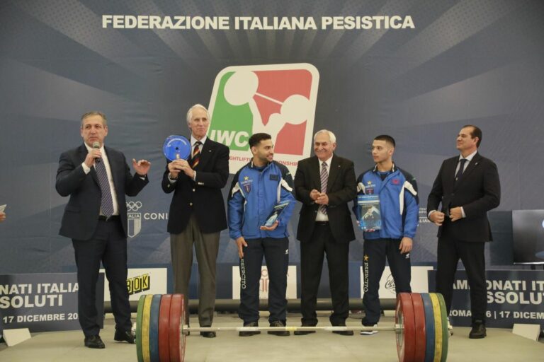 Malagò ospite finali Assoluti pesi “Brava Fipe su parità di genere”