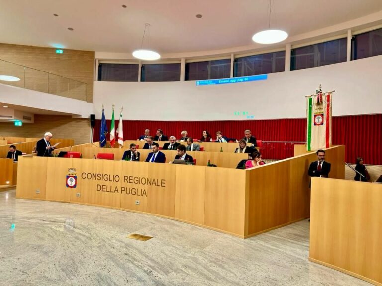 Regione Puglia potenzia collegamenti tra aeroporti e destinazioni turistiche