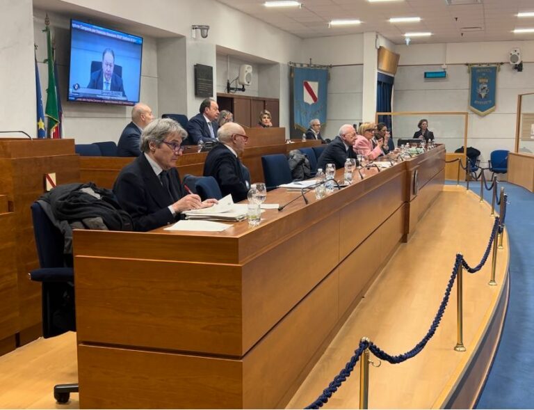 Consiglio Regionale della Campania approva bilancio 2024/2026