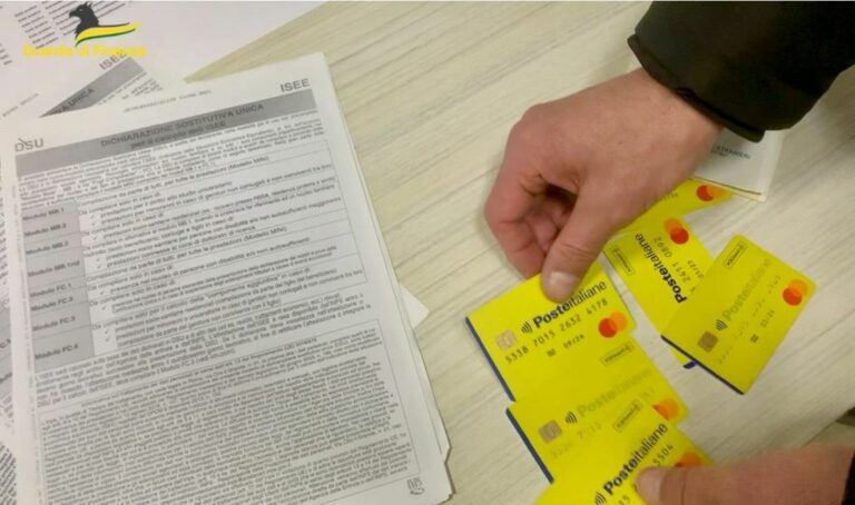 Truffa sul Reddito di Cittadinanza a Cosenza, 1 arresto e 900 indagati