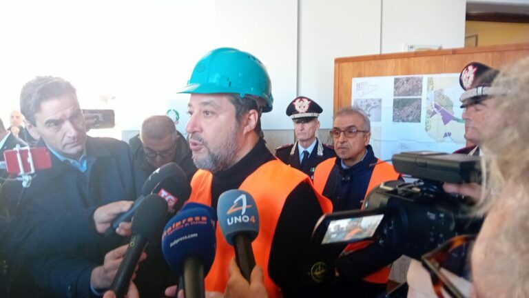Salvini “10 miliardi per la Sardegna, recupereremo decenni”
