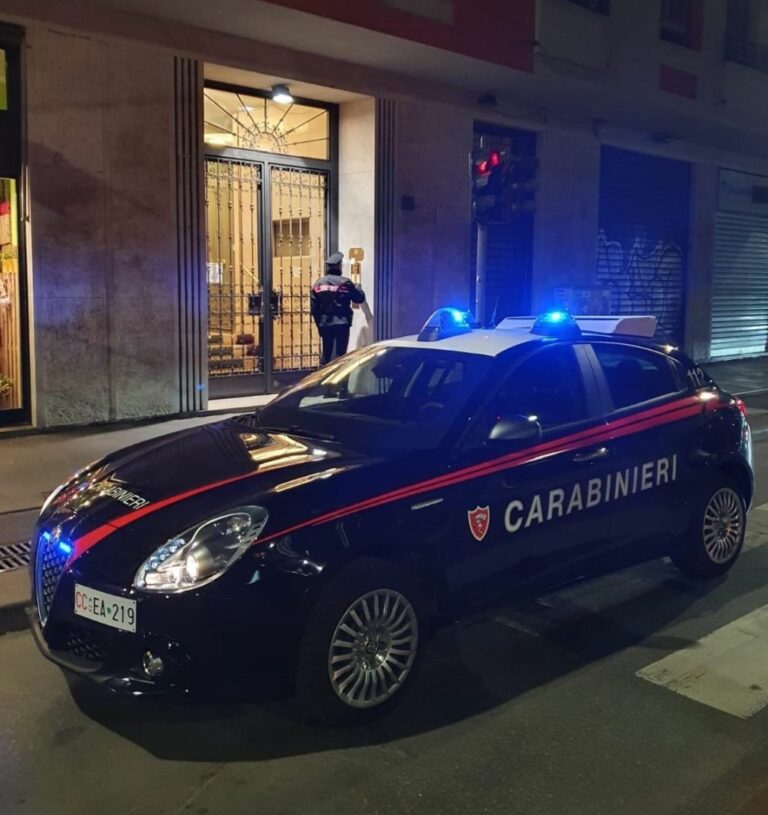 Inveruno, 57enne arrestato per maltrattamenti in famiglia e minaccia