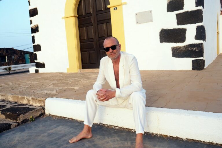 “A cena con gli dei”, il nuovo singolo di Biagio Antonacci