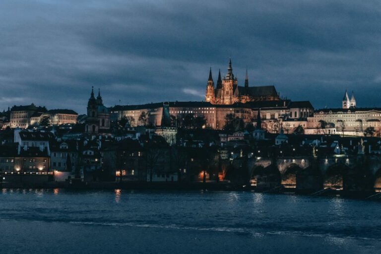 Sparatoria all’Università di Praga, 14 vittime