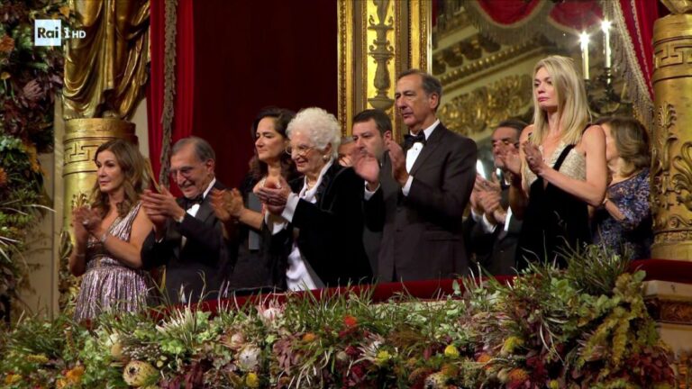 Prima alla Scala, 13 minuti di applausi per il Don Carlo