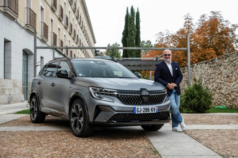 Renault Italia chiude il 2023 in forte crescita