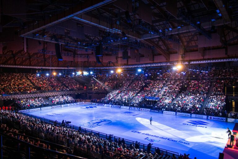 A Bologna torna la magia di “Bol On Ice”