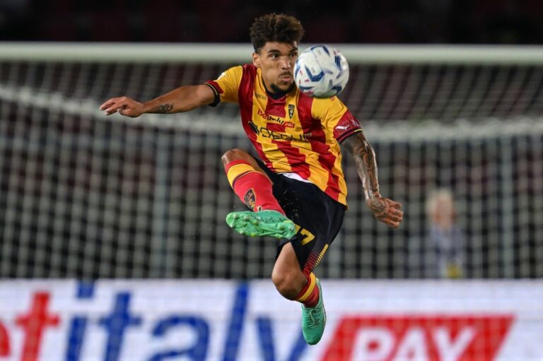 Lecce-Cagliari 1-1, Oristanio risponde a Gendrey