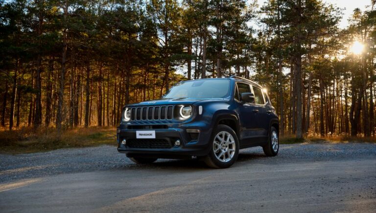 Jeep Renegade festeggia il suo decimo anniversario