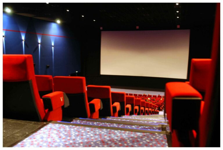 Nel 2023 spettatori al cinema in aumento del 58%